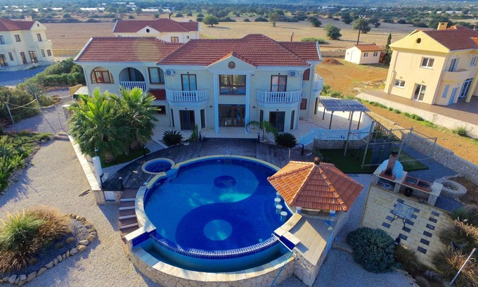 Tatlisu Villa | Million Dollar Mansion with Huge Infinity Pool, Jacuzzi and swim up Pool Bar
