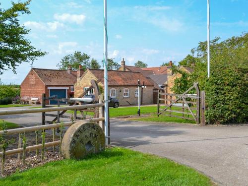Kirkby Green House | Millside Cottage