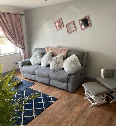 Milltown Apartment | Milltown Apartment