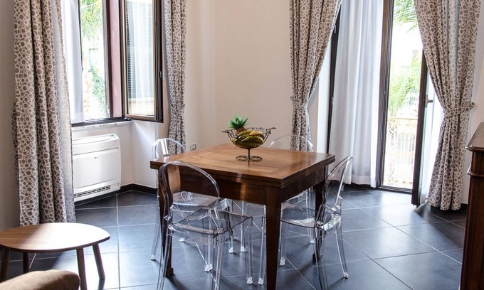 Brindisi Histotic Center Apartment | Mini Apartments in Brindisi center Corso Garibaldi
