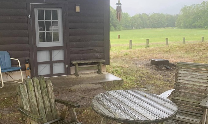 Allen Cabin | Mini Cabin 4 Near Ocean City & Assateague On catch and release fishing lake