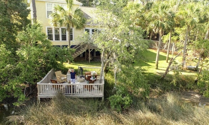 Savannah Apartment | Minutes to Historic Savannah and Tybee Island. situated on a private marsh