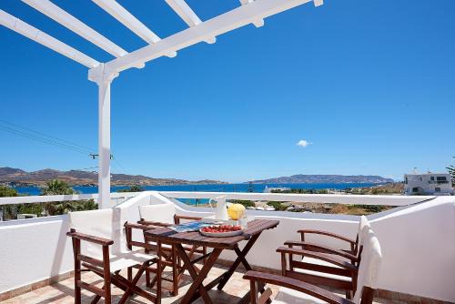 Apollonia Apartment | Mirabeli Apartments & Suites