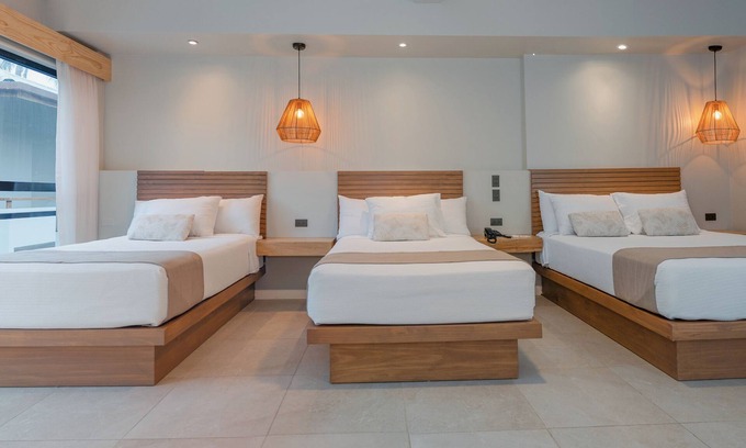 El Tunco Hotel | Mirasurf Hotel & Waves