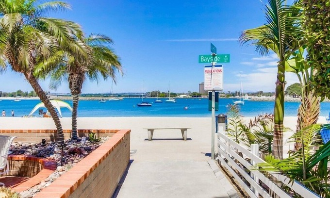 South Mission Beach Condo | Mission Bay Retreat