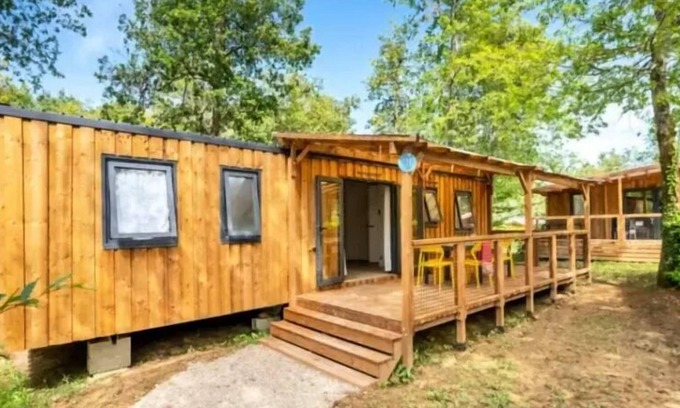 Pouzauges House | Mobil-home Prestige Duo - 2 Schlafzimmer - 2 Badezimmer - 2 WC - CLIM - TV + Geschirrspüler 6 Personen