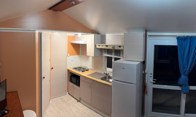 Tirig House | Mobile Home '242' with Mountain View, Wi-Fi and Air Conditioning