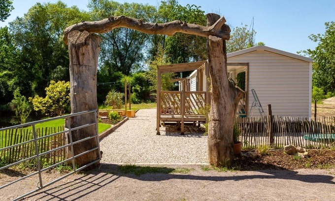 Bischoffsheim House | Mobile Home Cactus
