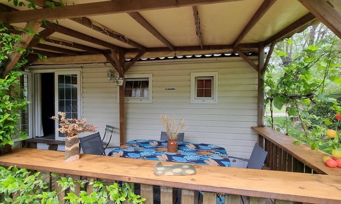 Labeaume House | Mobile home with trees near rivers
