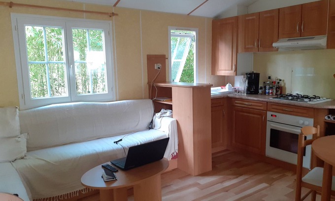 Notre-Dame-de-Riez House | Mobilhome au Vert & au Calme