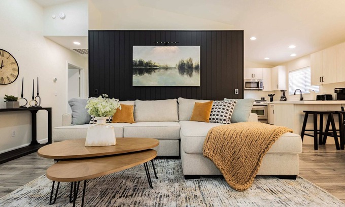 Silverado Ranch House | Modern 1 Story Home w 3BR, Pool, Hot Tub, Sleeps 6