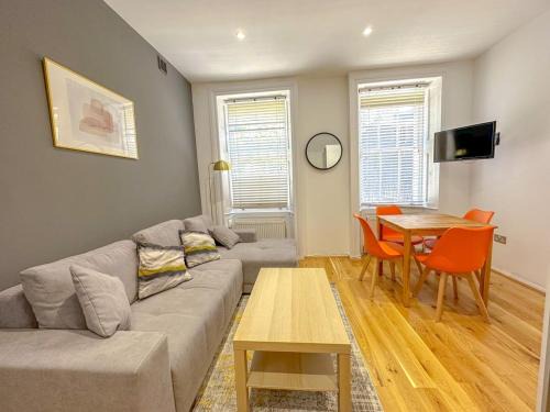 Camberwell Green Apartment | Modern 1Bed Apartment London Camberwell Denmark Hill, Close to Kings College Hospital