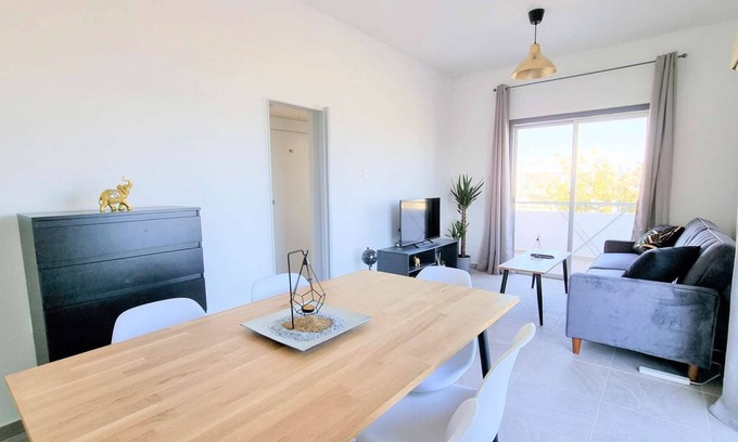 Larnaca Apartment | Modern 2Bdr Apt with best harbour view in town!