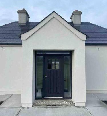 Ballyroddy House | Modern 3 bed country cottage