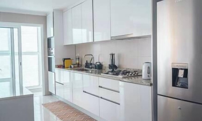Mindelo Apartment | Modern 3-brd apt in Copacabana with seaview - LCGR