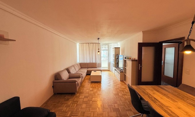 Baumberg Apartment | Modern 3 room apartment
