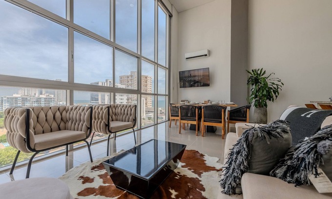 Marbella Apartment | Modern 3BR duplex Apt. Great view and location