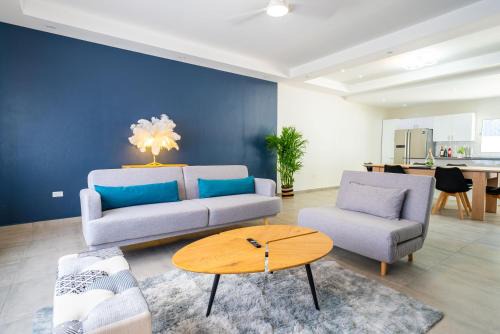 Cole Bay Apartment | Modern 3BR Home with Own Private Pool