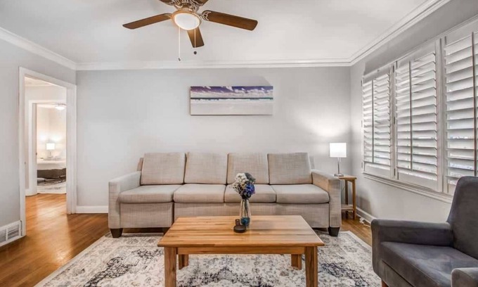 Memphis House | Modern Amenities, Near Downtown! Colonial Cottage