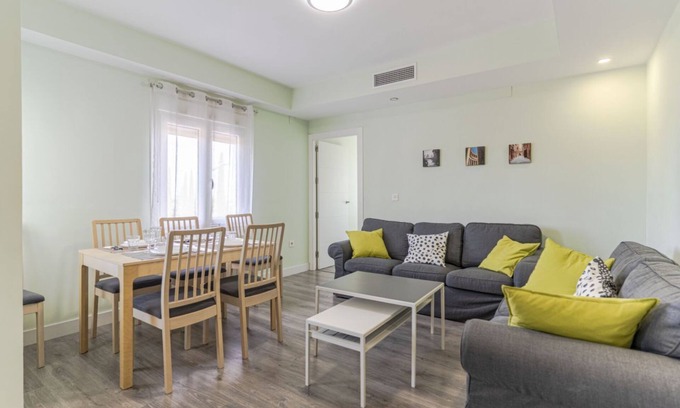 Camino de Ronda Apartment | Modern and bright, steps from the city centre