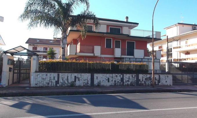 Giardini Naxos House | MODERN AND COZY APARTMENT NEAR THE SEA OF RECANATI