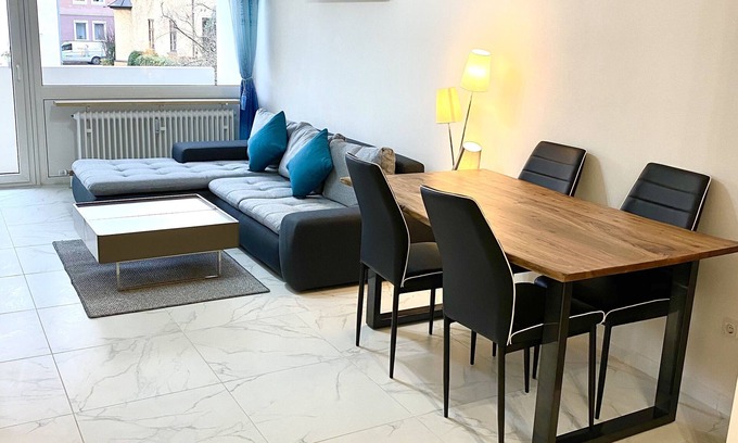 Am Riesenfeld House | Modern apartment in Munich with a large balcony