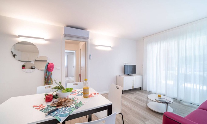 Lignano Sabbiadoro Apartment | Modern Apartment Living for a Stress-Free Vacation