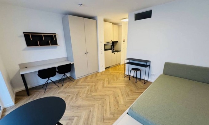 Adlershof Apartment | Modern apartment in a prime location & fully equipped