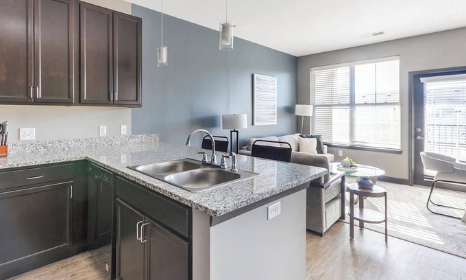 Perrysburg Apartment | Modern Apartment in Prime Location (ID3676X65)