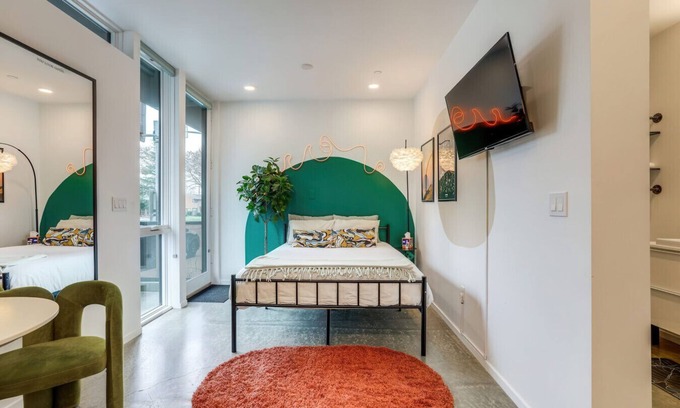 Land Park Apartment | Modern Artist Loft | Canvases, Coffee & Comfort