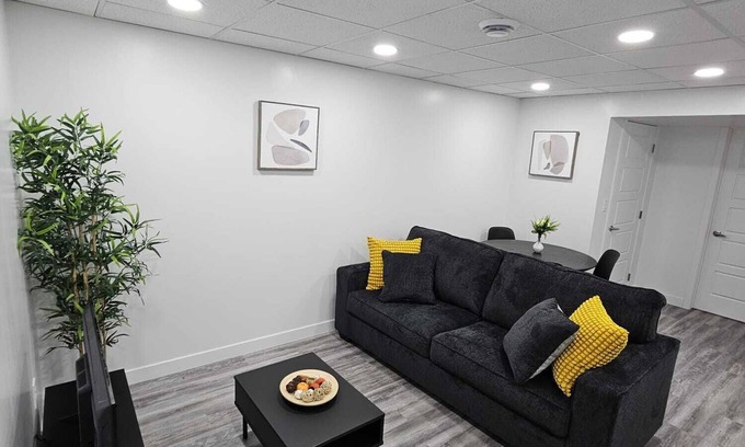 Winnipeg Apartment | Modern Basement suite with seperate entrance close to grocery, restaurant & mall