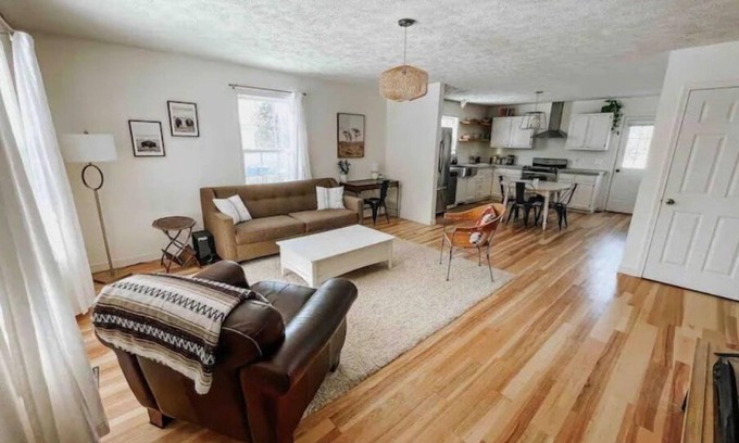 Nazareth House | Modern Boho w/Hot Tub near Hospitals & Downtown