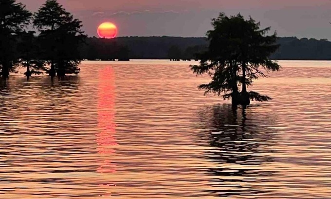 Oil City House | Modern Camper for rent at Caddo Lake with Kayaks, Caddo Lake Cabins, Oil City, La.