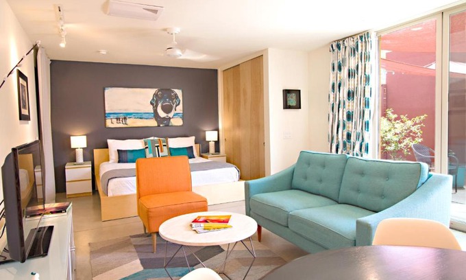 Barelas House | Modern Casita in Historic Downtown Albuquerque
