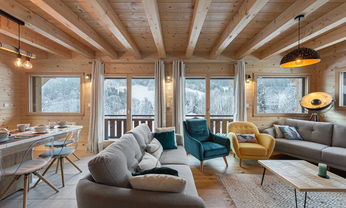 Abondance Ski Chalet | Modern chalet for 10 people in Abondance, warm and discreet