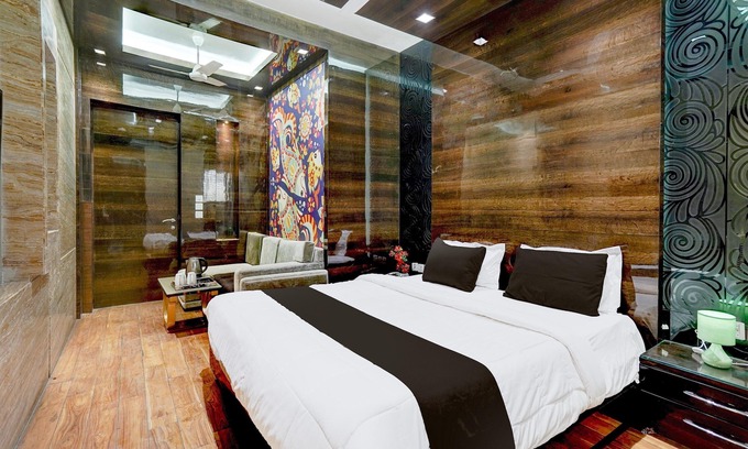Kanpur House | Modern Comfort Stays at Swarop Nagar Kanpur