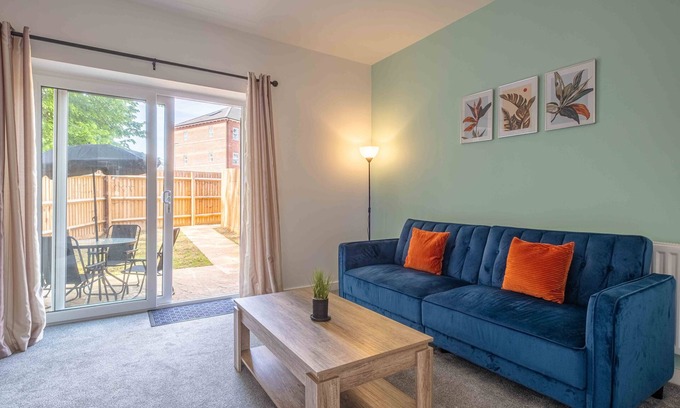 Upton House | Modern & comfy 3 bed house