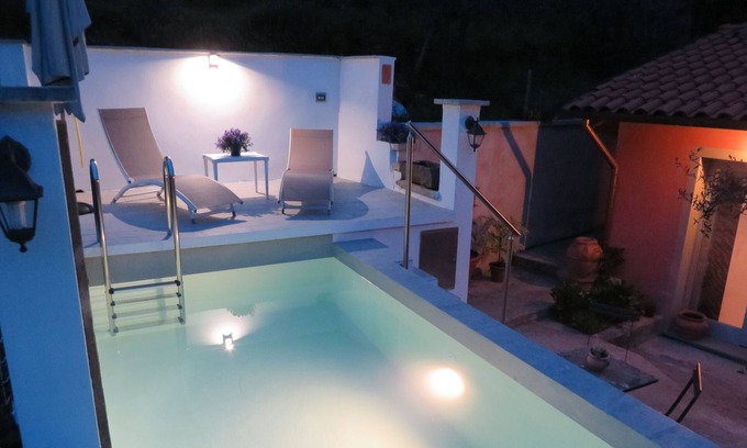 Bagni di Lucca Cottage | Modern Cottage with Pool & Sun Terraces in Bagni Di Lucca.