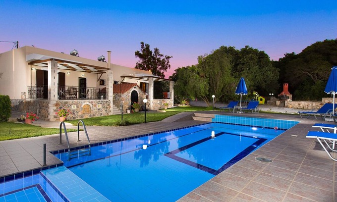 Prines Villa | Modern Countryside Villa with Private pool, spectacular view, peaceful location