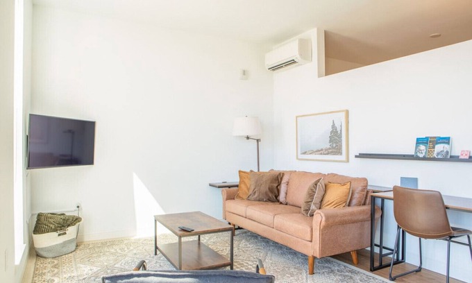 Yankee Hill Apartment | Modern East Side 1BR Apt with Balcony, Pool, and Gym