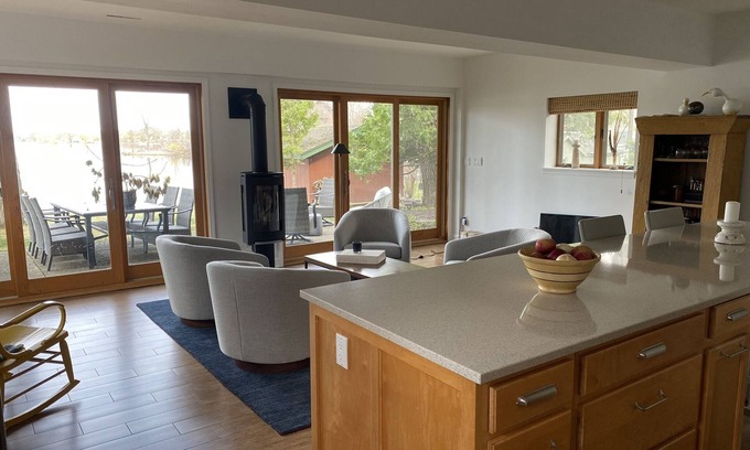 Mukwonago House | Modern Escape