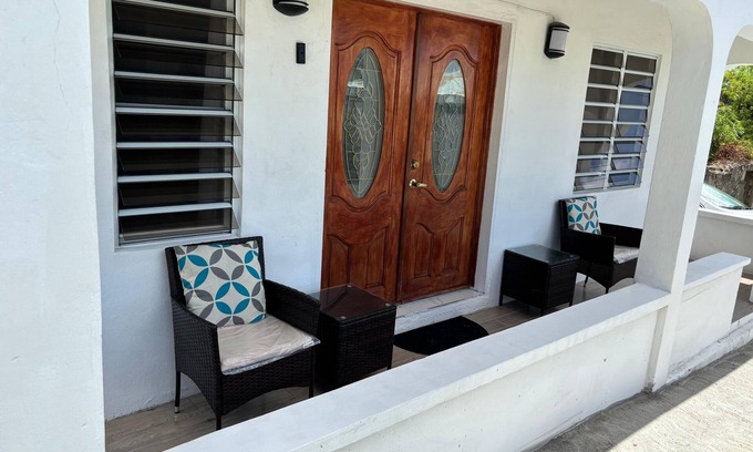 Saint Phillip Parish House | Modern Family Home Near Beaches