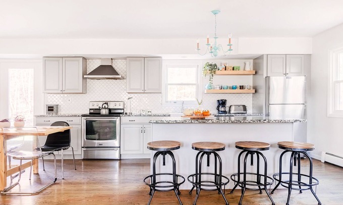 Bearsville House | Modern Farmhouse Getaway