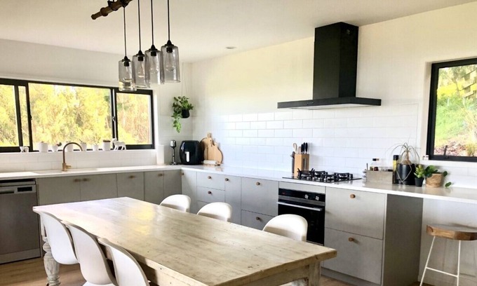 Western Bay of Plenty District Other | Modern Farmhouse rural oasis in the Waihi Beach hills