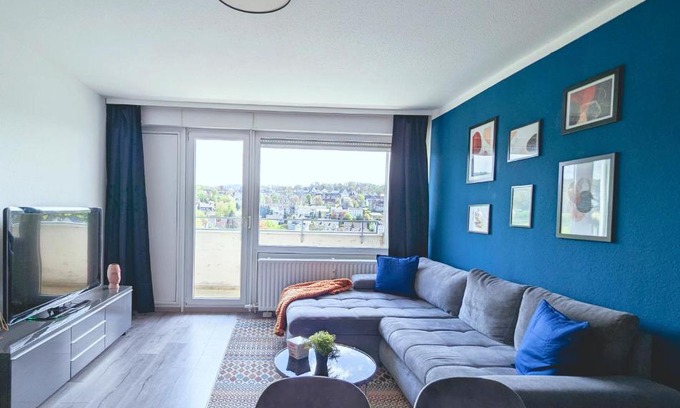 Hagen-Hohenlimburg Apartment | Modern flat with elevator/balcony/parking