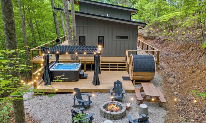 Campton Cabin | Modern Forest Cabin w/Hot Tub, Sauna & Firepit near Natural Bridge State Park
