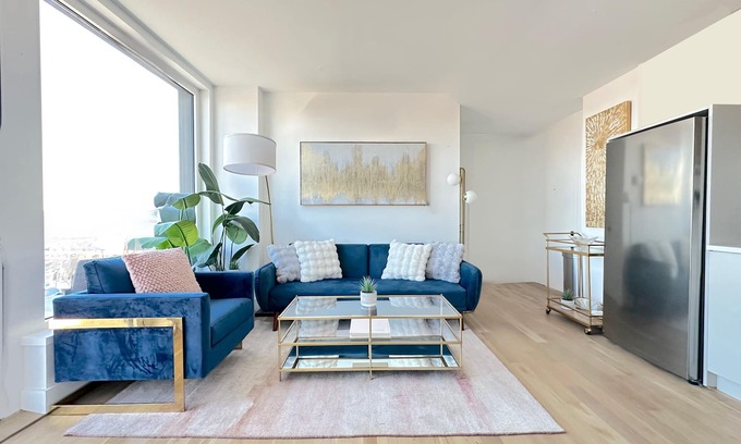 Williamsburg Apartment | Modern Guest Suite with Large Private Terrace Williamsburg