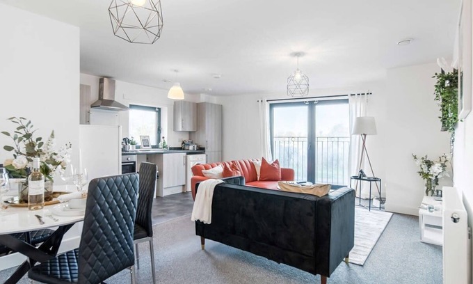 George Green Apartment | Modern Heathrow 1 Bed Apartment