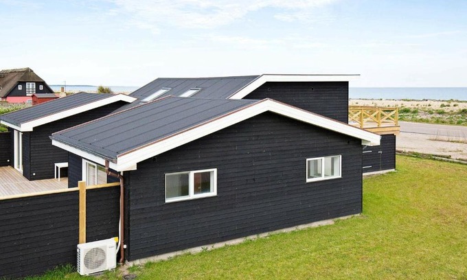 Hundested House | Modern Holiday Home in Hundested Near the Ocean