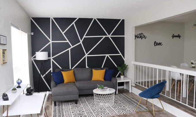 Norfolk - Virginia Beach House | Modern Home in the Heart of Virginia Beach